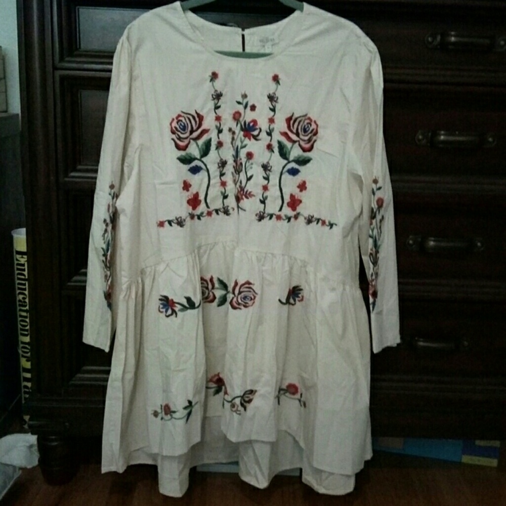 Velzera Hi-Low Embroidery Tunic